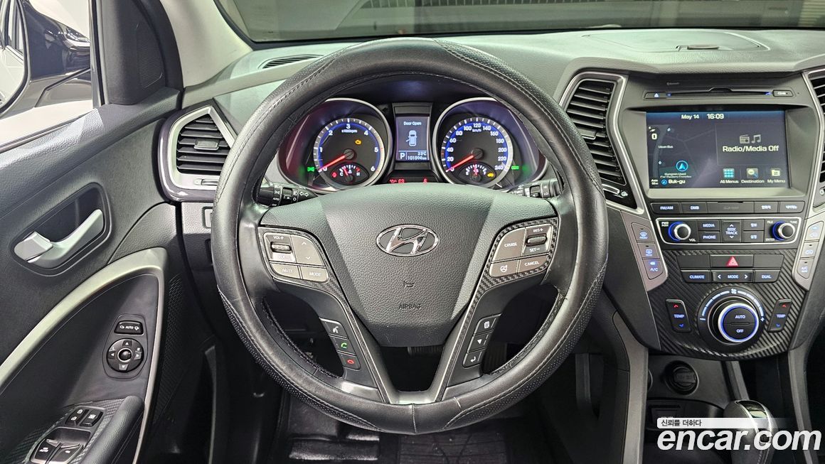 Hyundai Santafe 2015