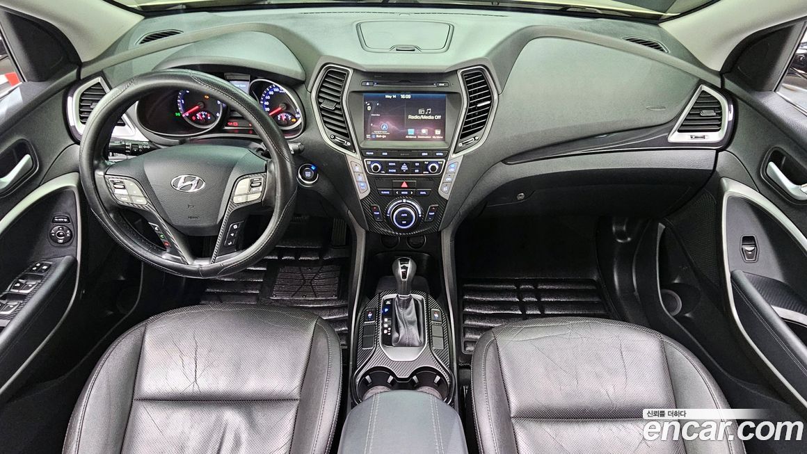 Hyundai Santafe 2015