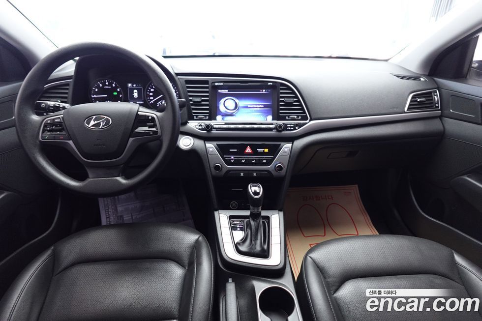 Hyundai AVANTE 2018
