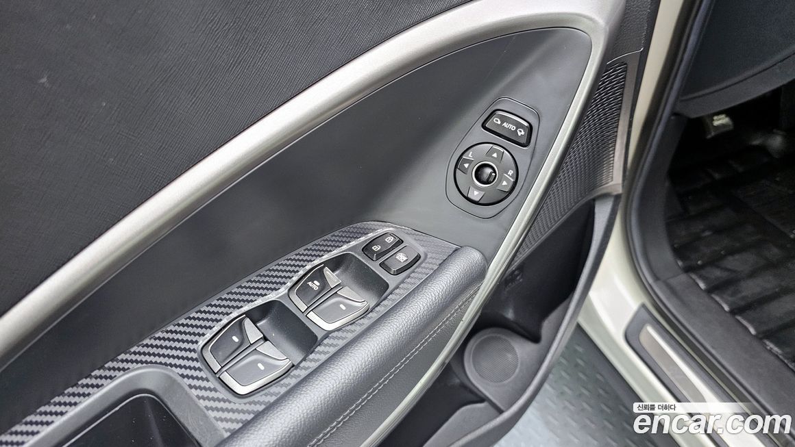 Hyundai Santafe 2015