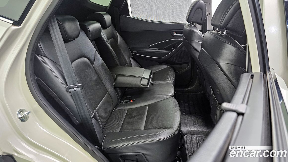 Hyundai Santafe 2015