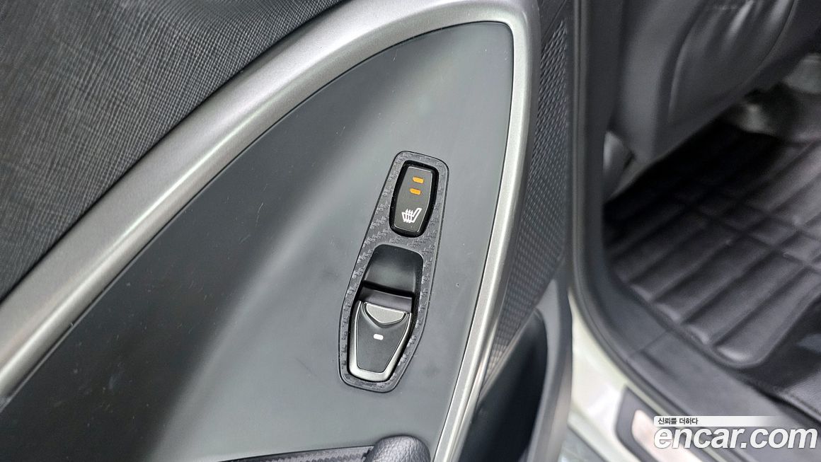 Hyundai Santafe 2015