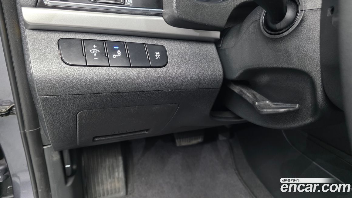 Hyundai AVANTE 2017