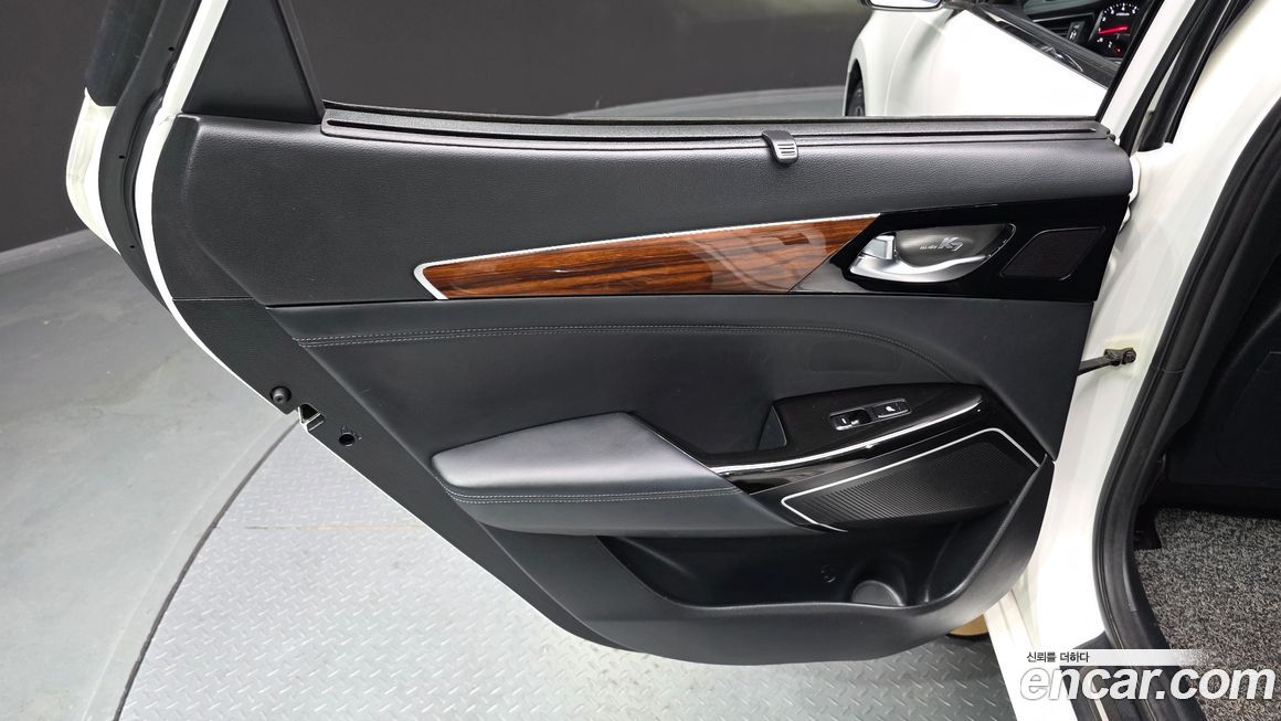Kia K7 2017