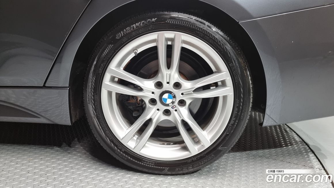 BMW 3-Series 2017