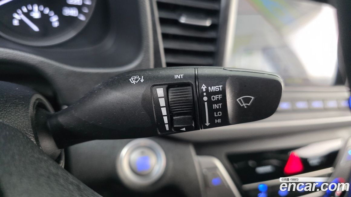 Hyundai AVANTE 2017