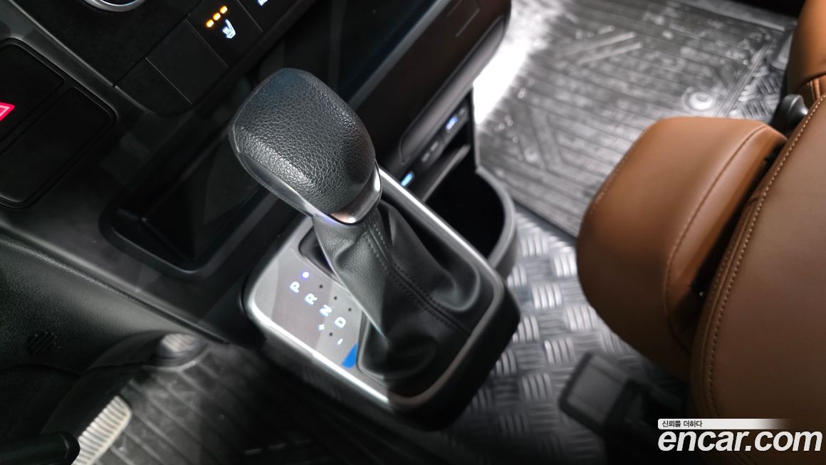 Hyundai Staria 2022