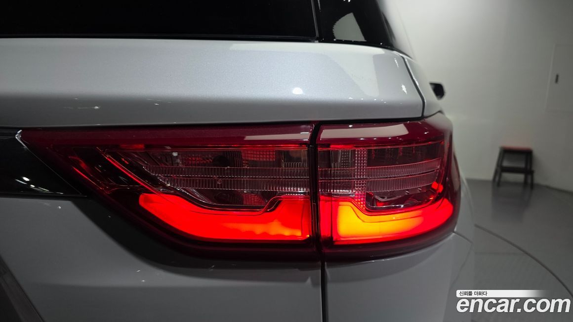 ChevroletGMDaewoo Traverse 2021