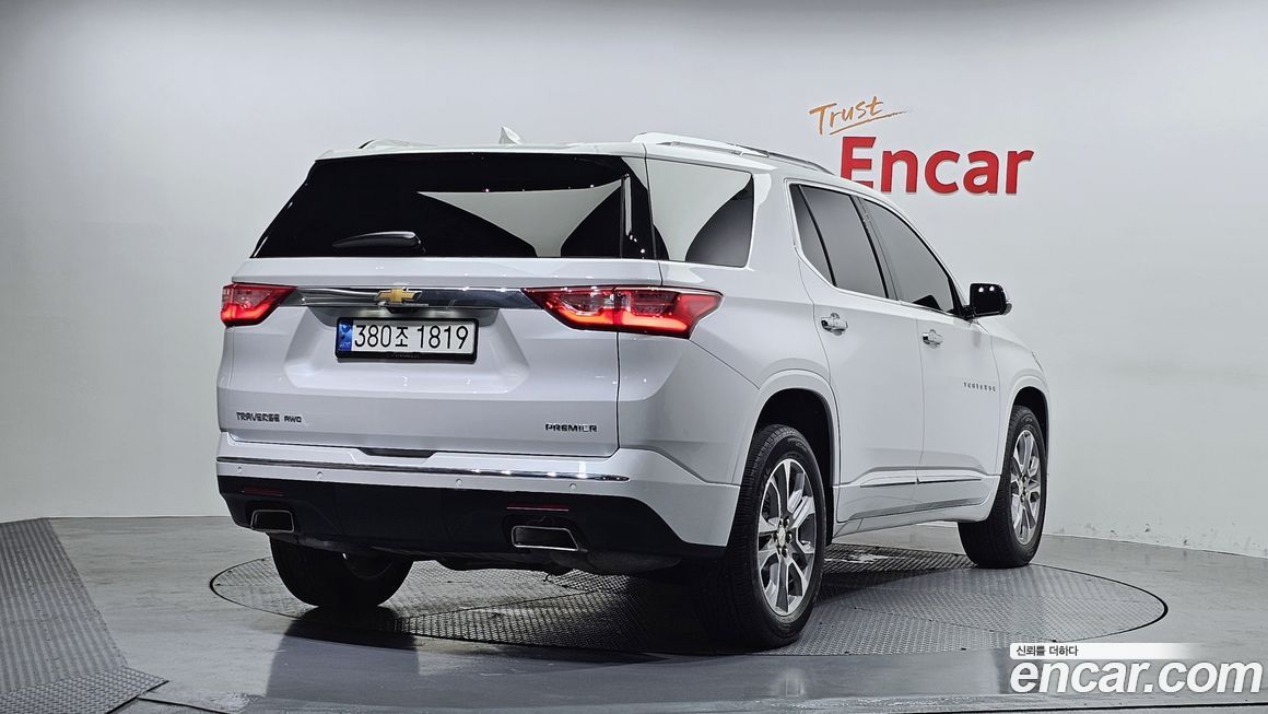 ChevroletGMDaewoo Traverse 2021