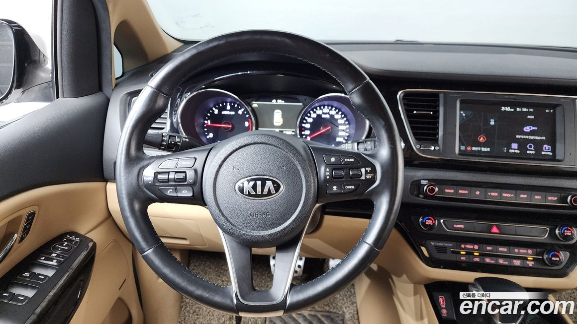 Kia Canival 2019