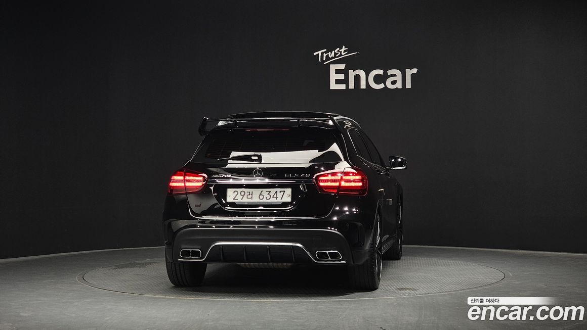 Mercedes-Benz GLA-Class 2019