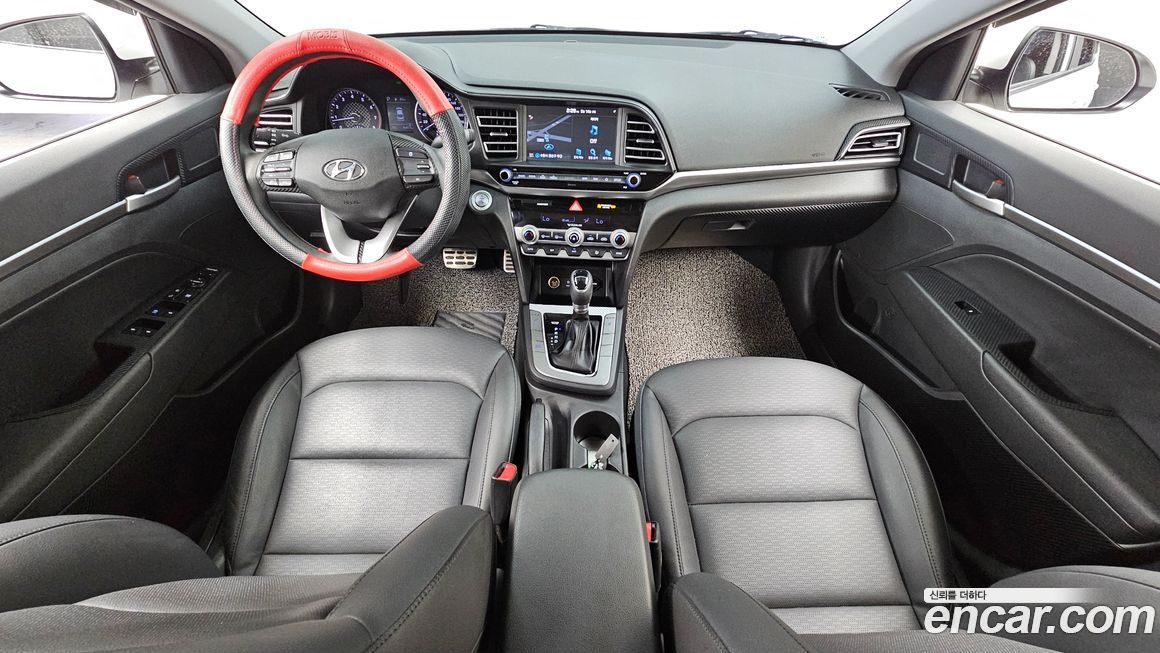 Hyundai AVANTE 2020