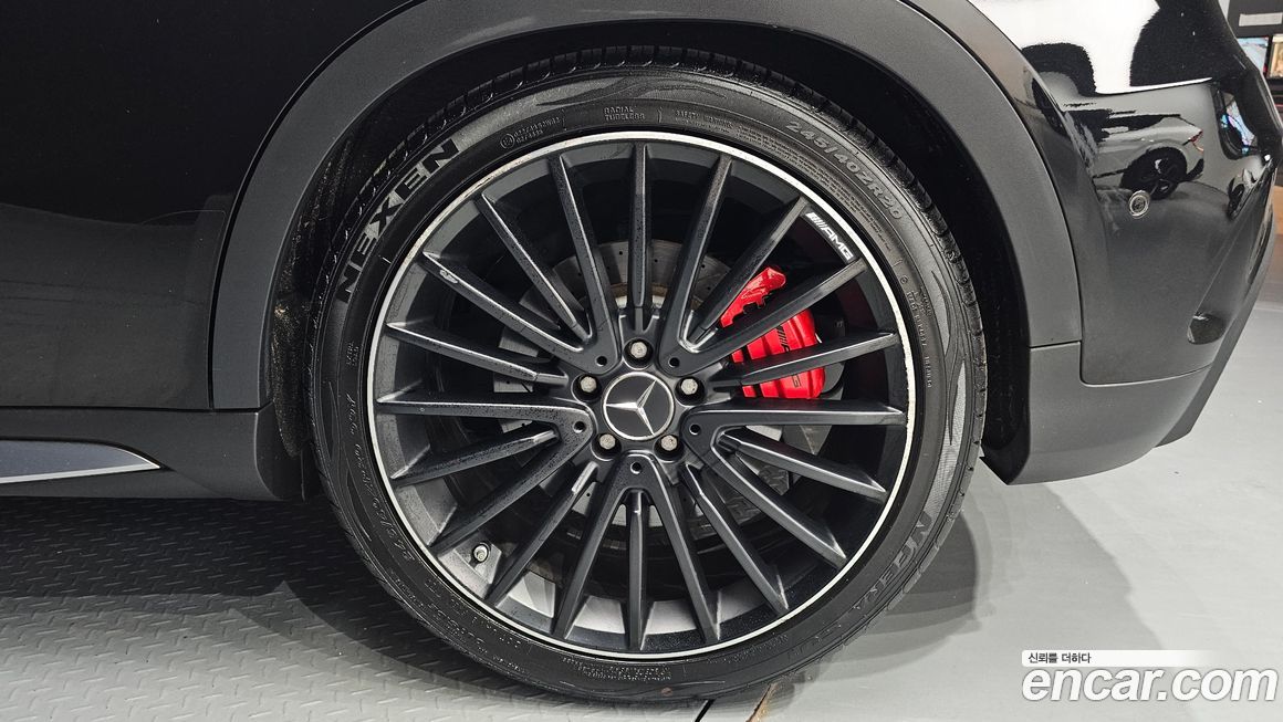 Mercedes-Benz GLA-Class 2019