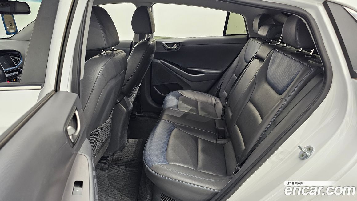 Hyundai Ioniq 2016