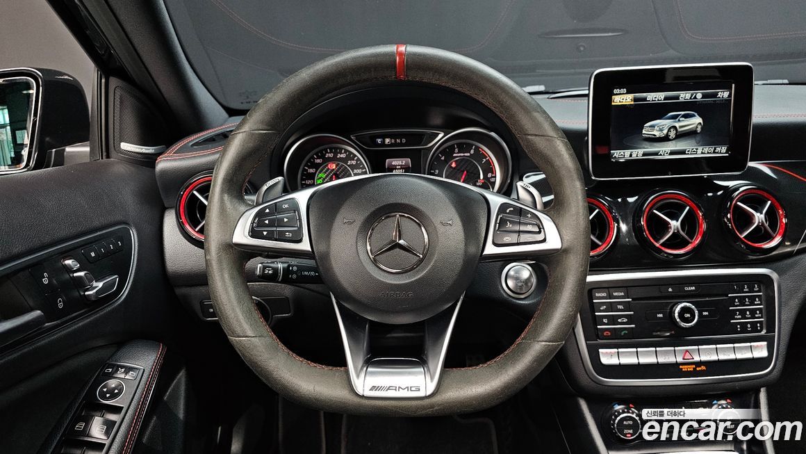 Mercedes-Benz GLA-Class 2019