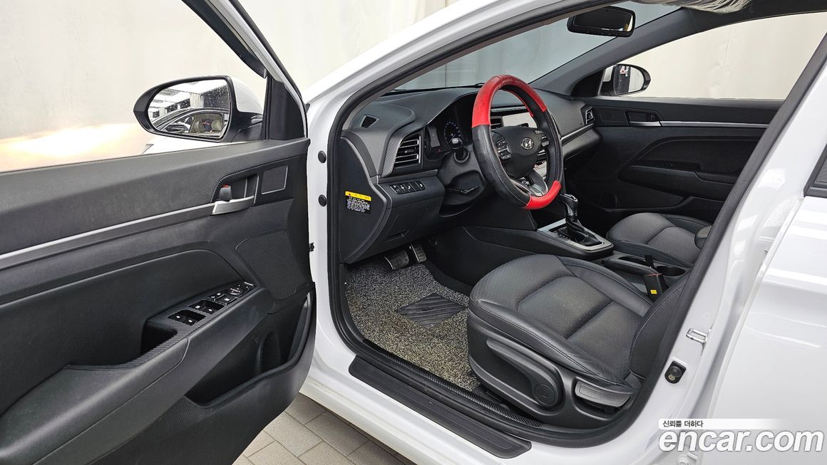 Hyundai AVANTE 2020