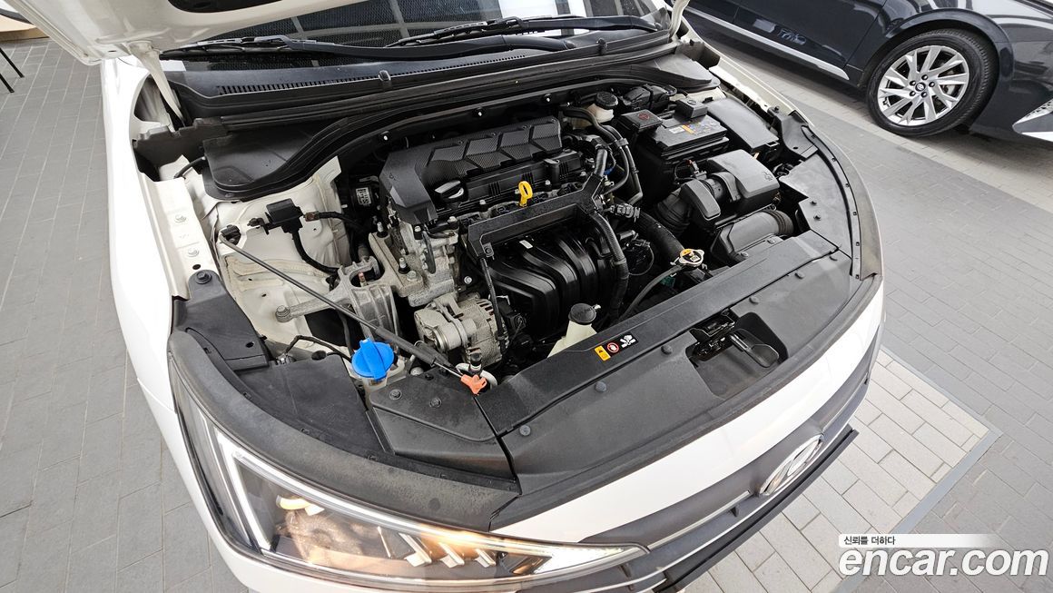 Hyundai AVANTE 2020