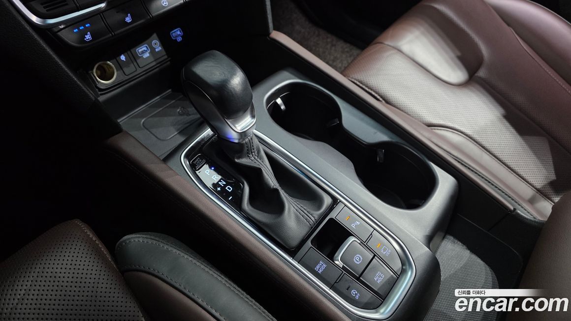 Hyundai Santafe 2020