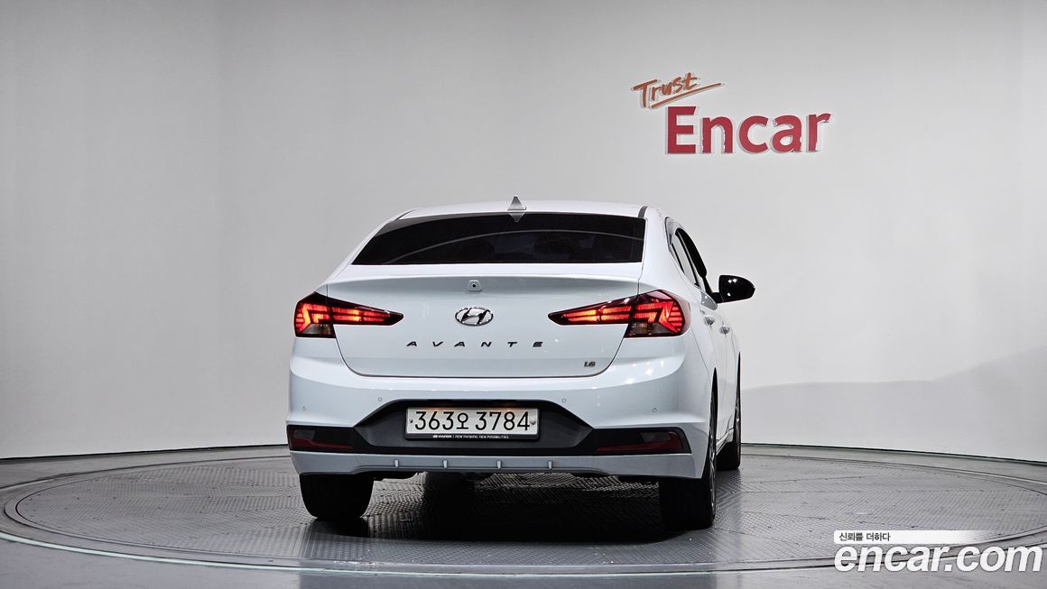 Hyundai AVANTE 2020