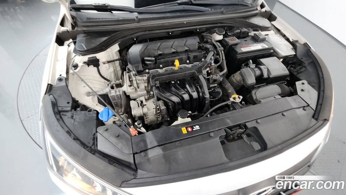 Hyundai AVANTE 2019
