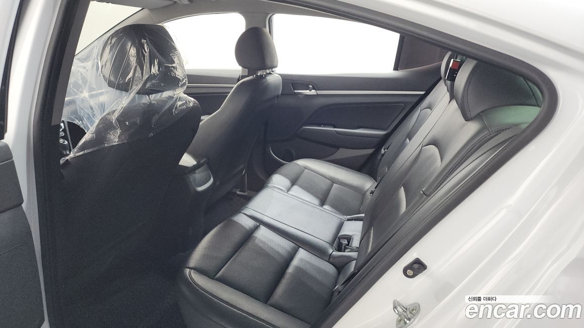 Hyundai AVANTE 2019