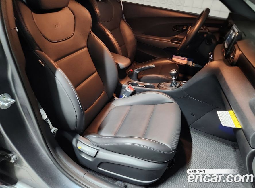 Hyundai Veloster 2019