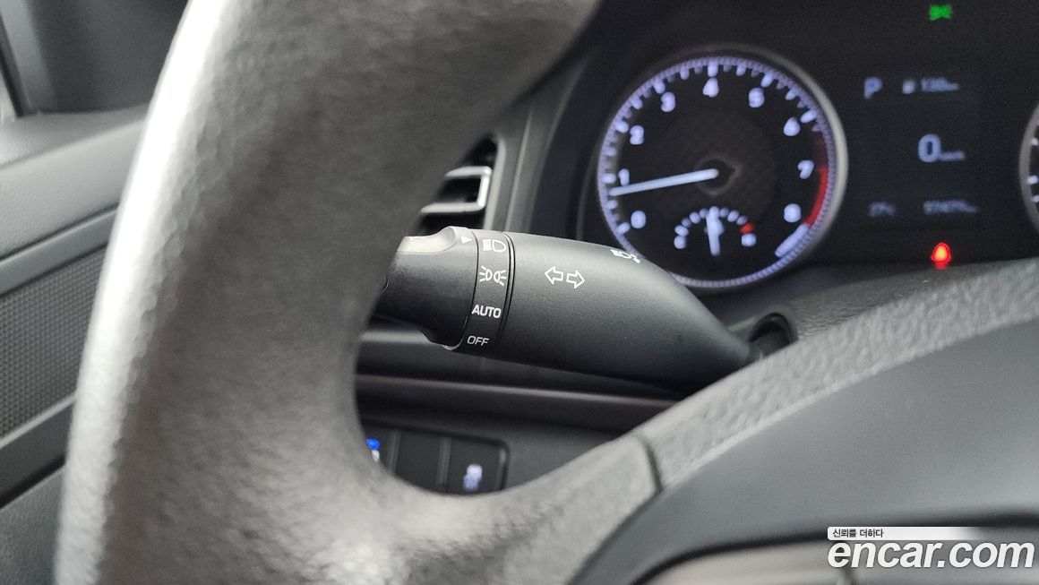 Hyundai AVANTE 2019