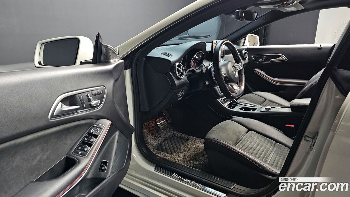 Mercedes-Benz CLA-Class 2018
