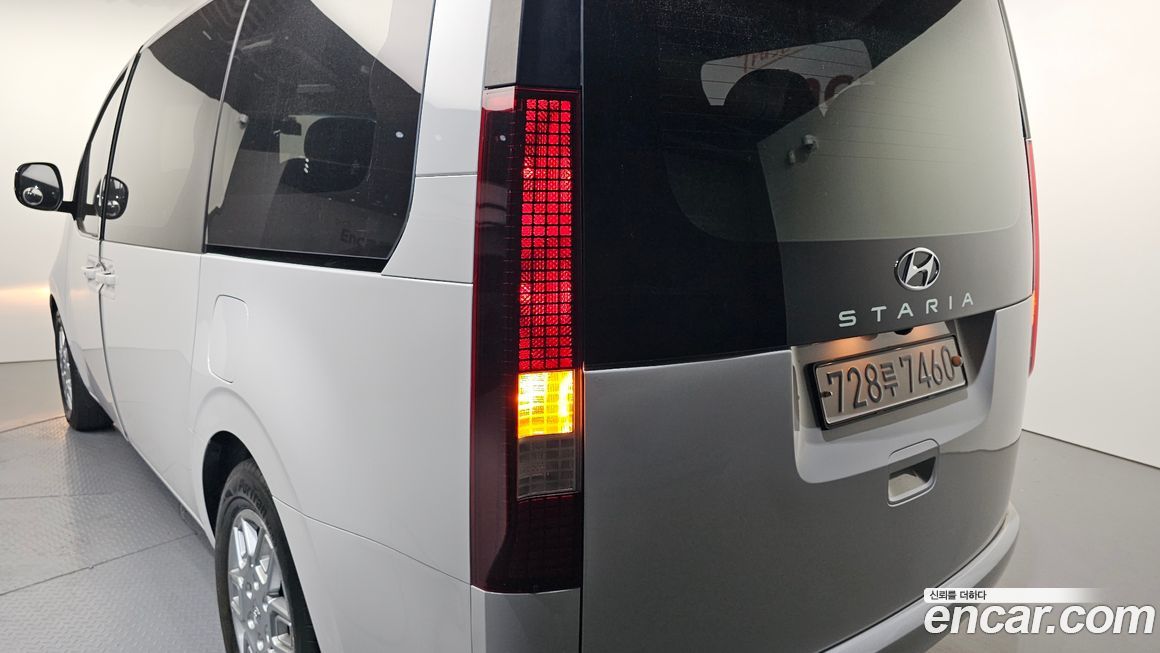 Hyundai Staria 2022