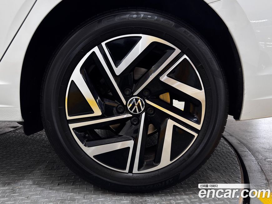 Volkswagen Jetta 2023