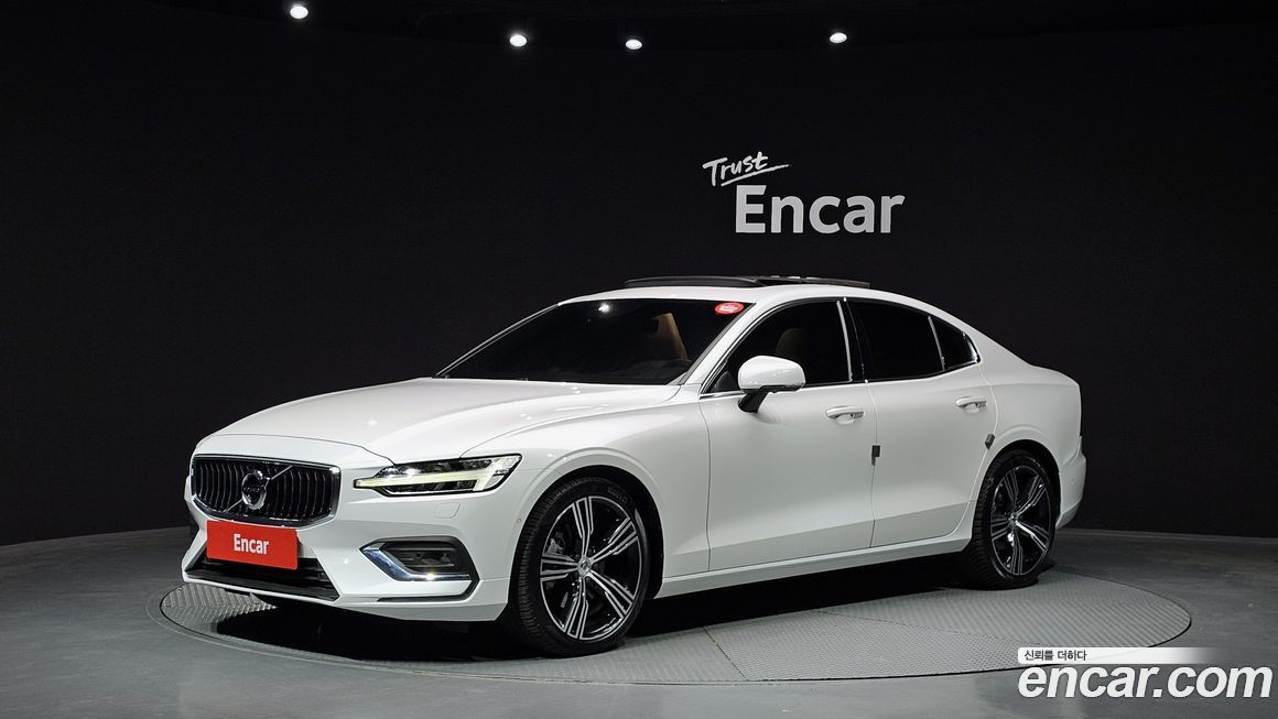 Volvo S60 2021
