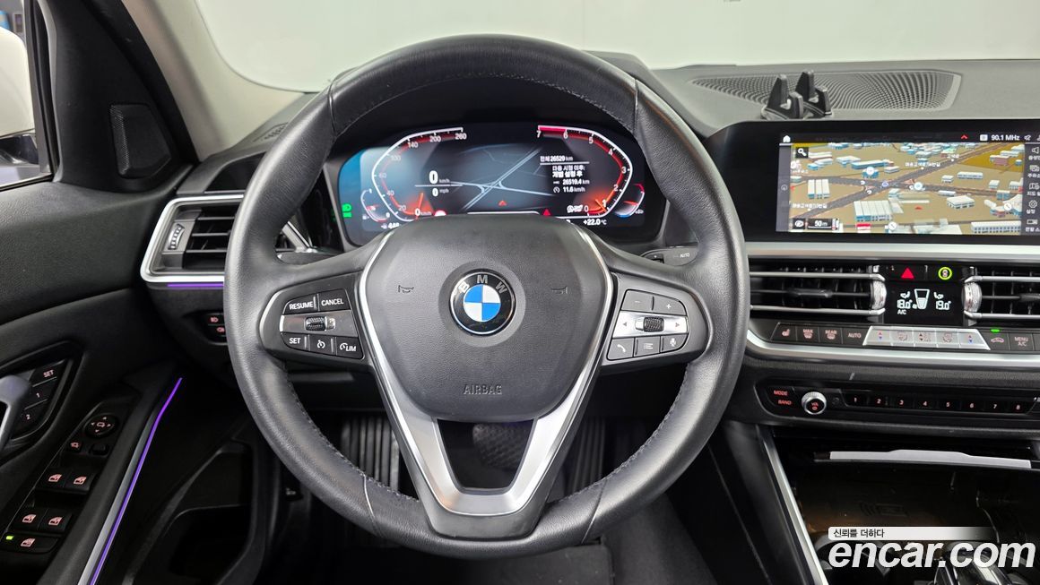 BMW 3-Series 2021