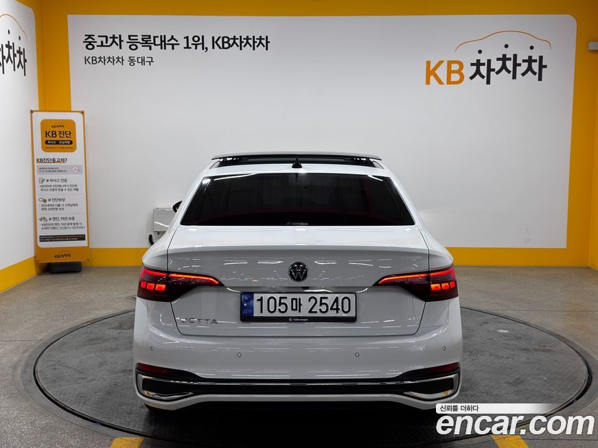 Volkswagen Jetta 2023
