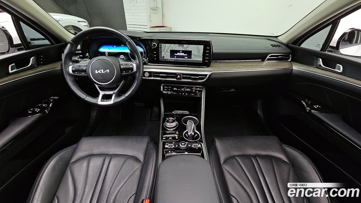 Kia K5 2023