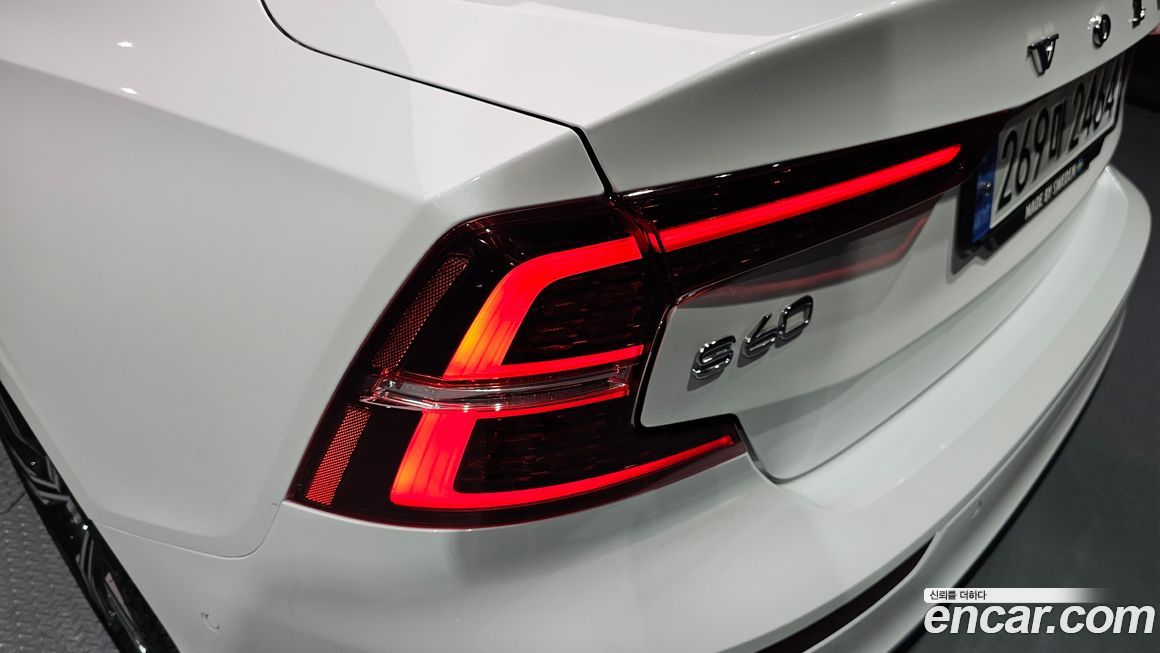 Volvo S60 2021