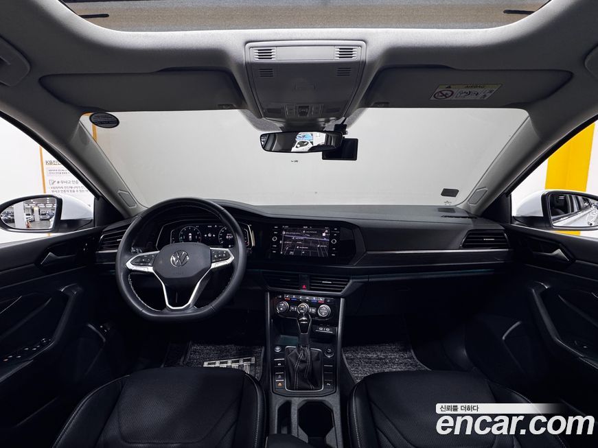Volkswagen Jetta 2023