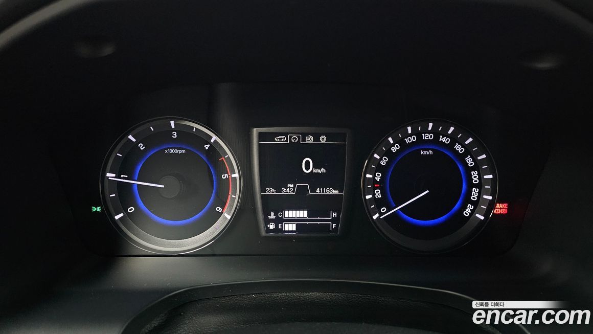 KG_Mobility_Ssangyong Rexton 2020