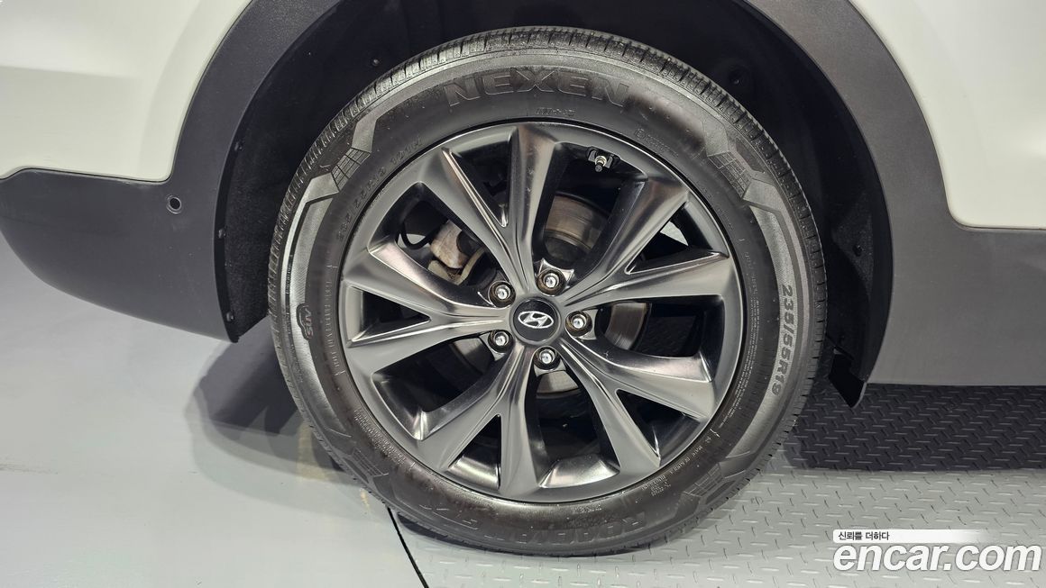 Hyundai Santafe 2016