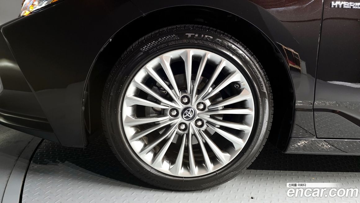 Toyota Avalon 2019