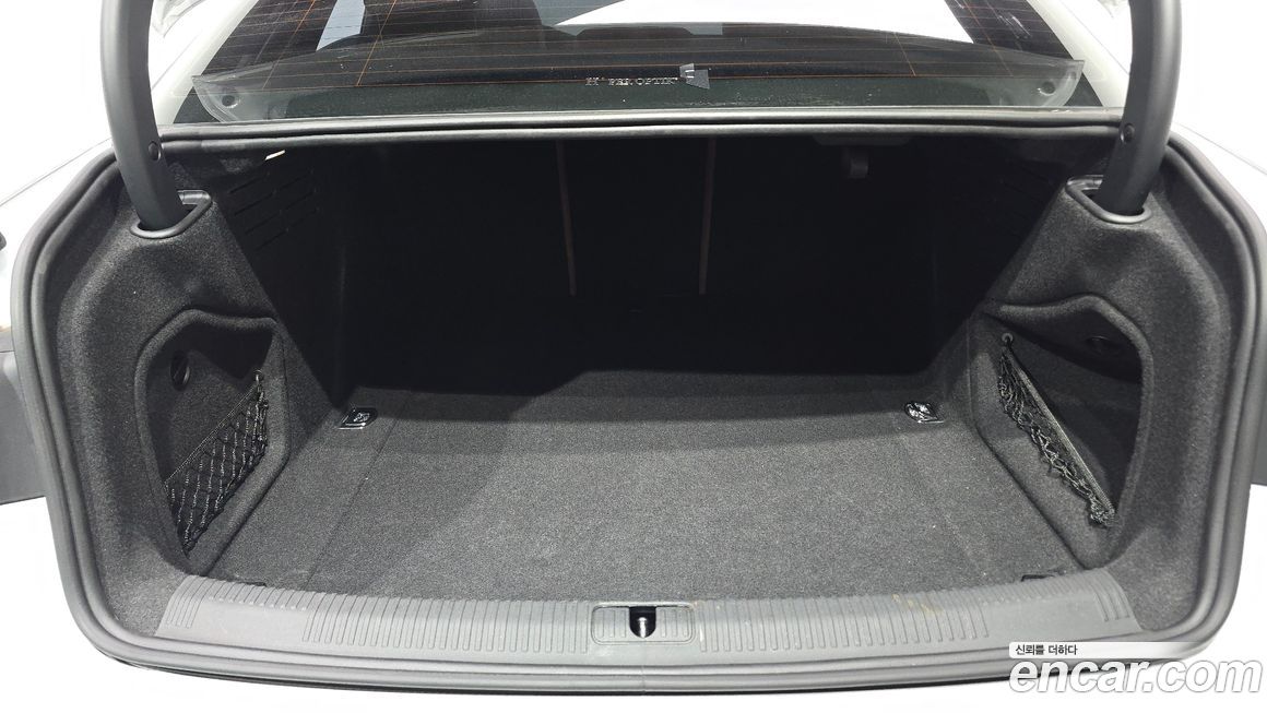Audi A4 2023