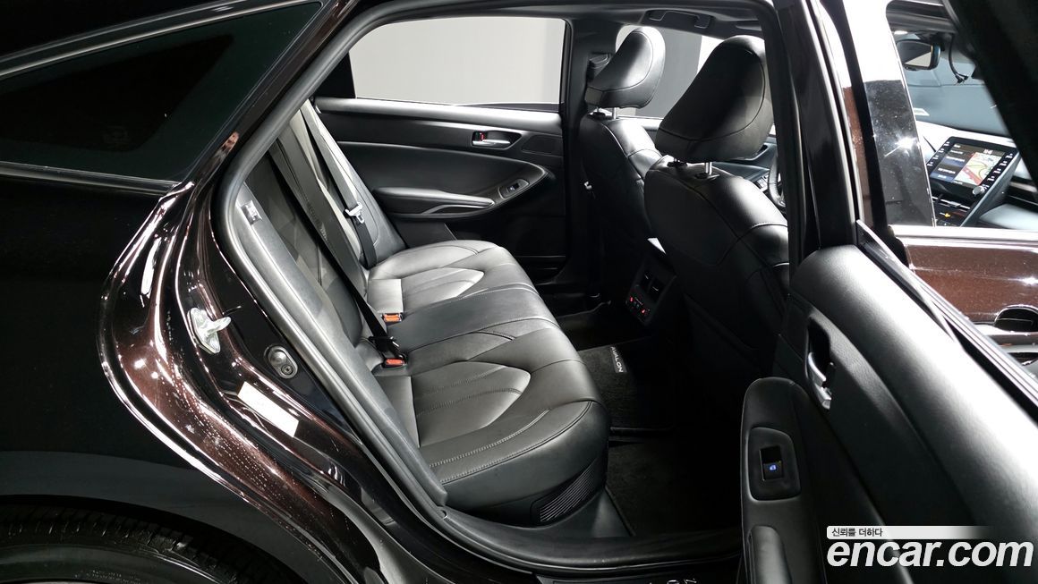 Toyota Avalon 2019