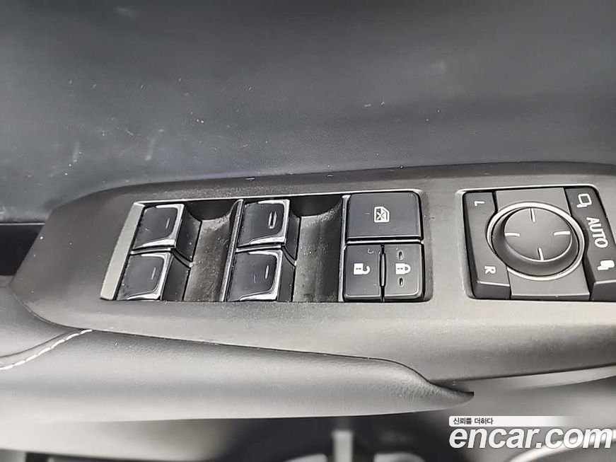 Lexus NX 2019
