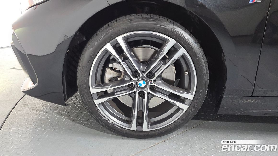 BMW 1-Series 2024