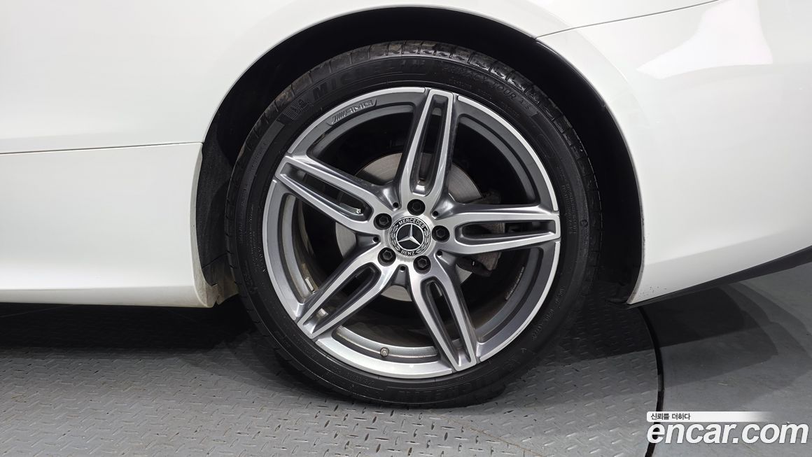 Mercedes-Benz E-Class 2019