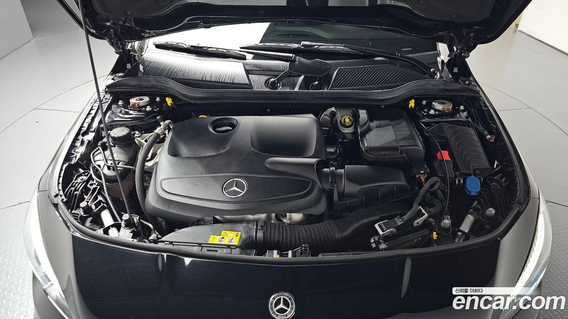 Mercedes-Benz CLA-Class 2018