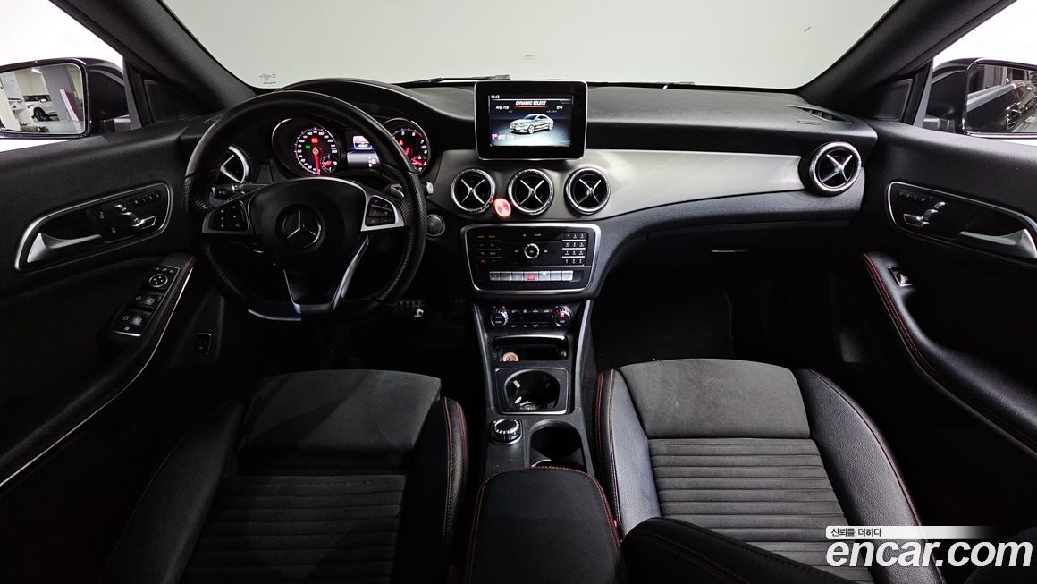 Mercedes-Benz CLA-Class 2018