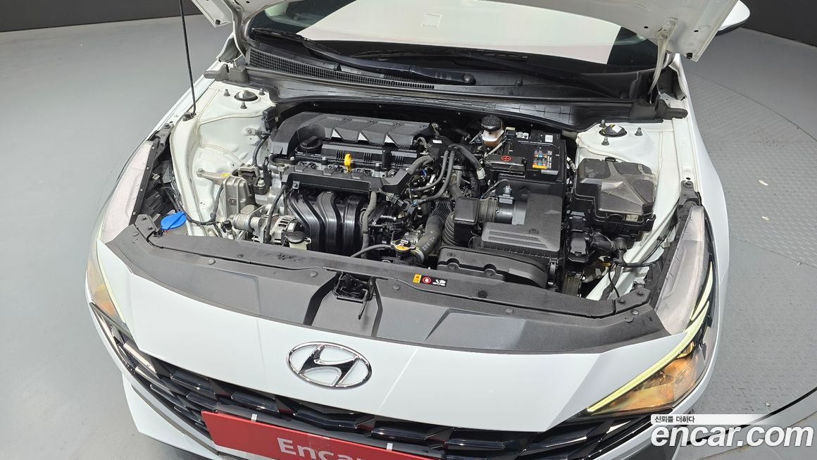 Hyundai AVANTE 2023