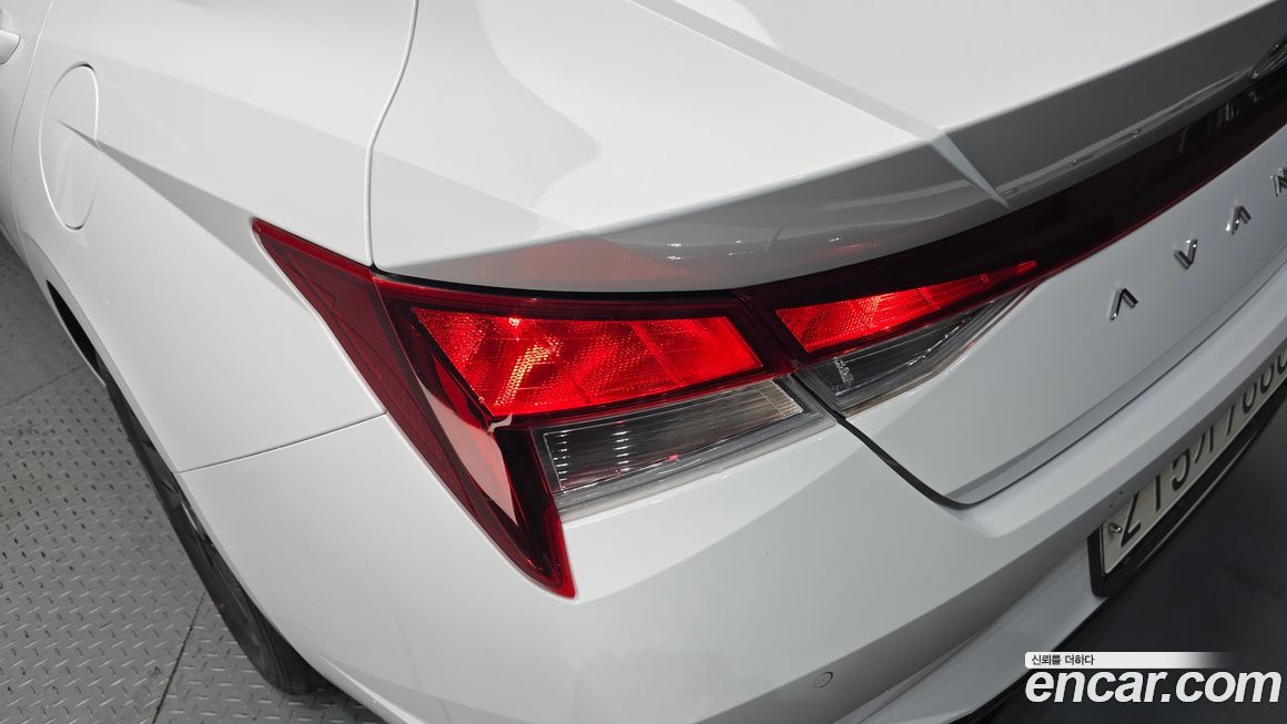 Hyundai AVANTE 2023