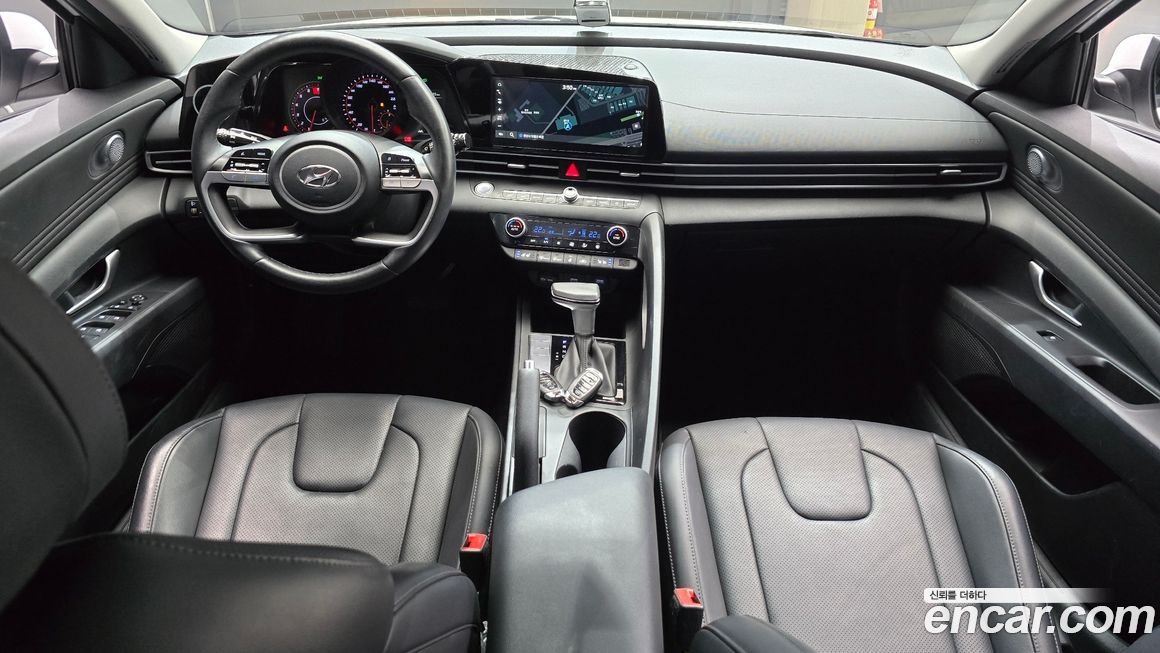 Hyundai AVANTE 2023