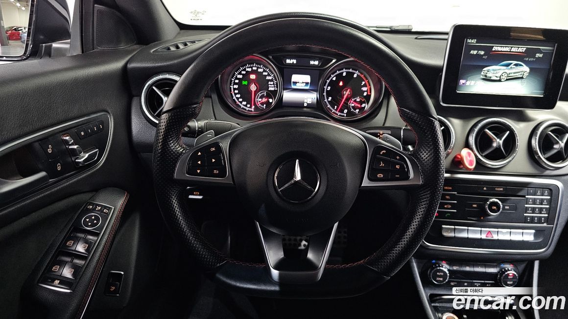 Mercedes-Benz CLA-Class 2018
